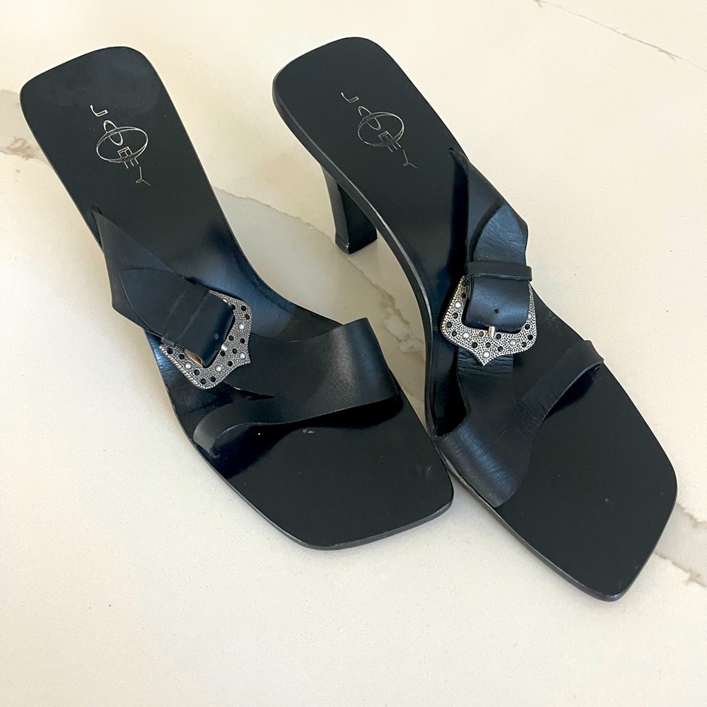 Leather JOEY sandals with Swarovski black crystals and pearls on buckles
